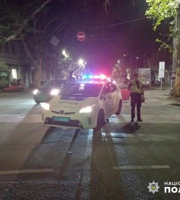В центрі Одеси сталася аварія, є постраждалий