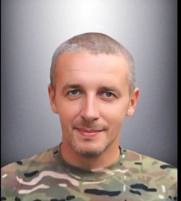 За мужність був неодноразово відзначений військовим командуванням. Львів прощається з Богданом Грицківим