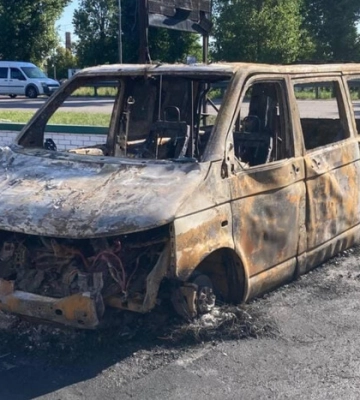 У Києві невідомі спалили медичне авто Третьої штурмової бригади