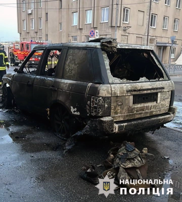В Харьковской области задержали юношу, который за деньги поджег авто военного