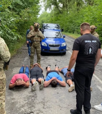 На Хмельниччині в псевдореабілітаційному центрі незаконно утримували 44 людини. Зокрема, і військовослужбовців
