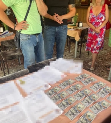 На Закарпатті затримано функціонера релігійної організації, який допомагав чоловікам ухилятися від мобілізації