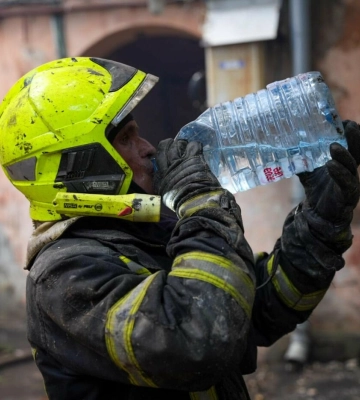 В Одесі сталася пожежа у багатоповерховому будинку, постраждала жінка