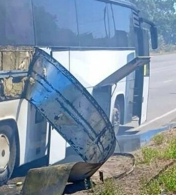 На трасі Одеса-Рені сталася ДТП за участю пасажирського автобуса та вантажівки: постраждала дитина
