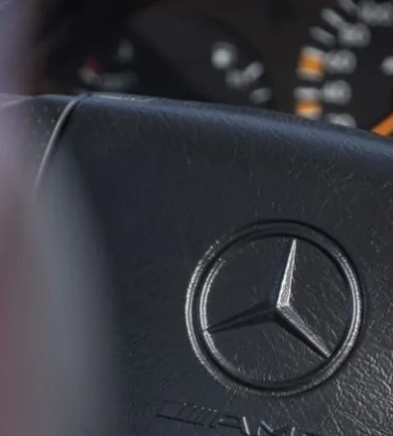 Натякнув про хабар та отримав Mercedes Brabus: перед судом постануть екс-посадовці Полтавської ОДА