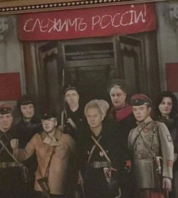 Соцсети показали портреты, обнаруженные у задержанного экс-заместителя Шойгу