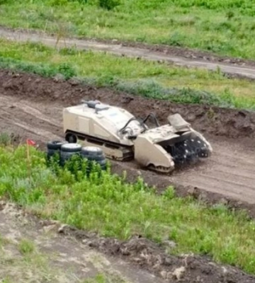На Донеччині машина розмінування підірвалася на снаряді