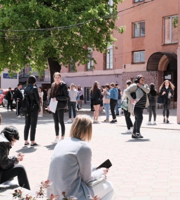 Чернівецькі випускники отримають премії за високі бали національного мультипредметного тесту