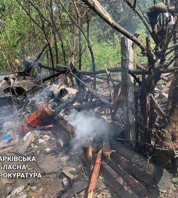 РФ ударила КАБами по Великому Бурлуку на Харківщині: загинула жінка, її 10-річний син — у лікарні з опіками