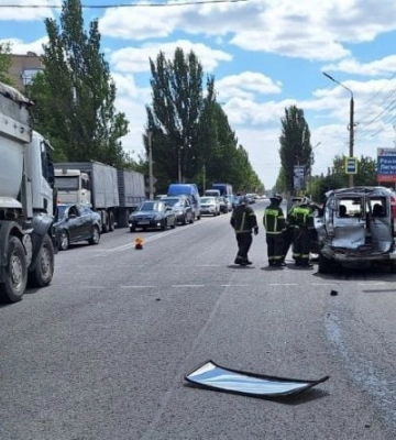 В Мелитополе в тройном ДТП пострадал мужчина 