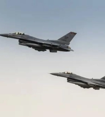Україна отримала перші F-16