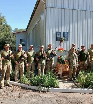 У ліцеї на Волині відкрили меморіальну дошку захисникові Володимиру Шишку