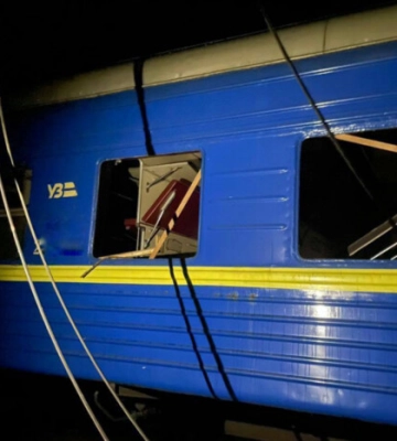 Російські війська вдарили по залізничній станції Харківщини: є поранена