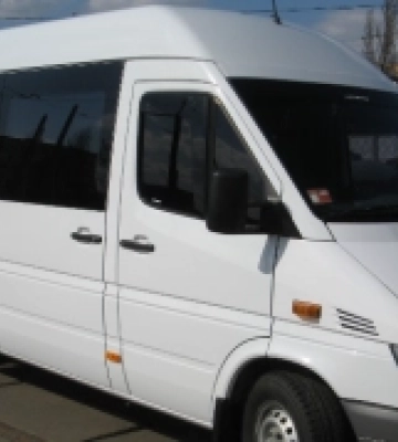 Перевізника, який віз пасажирів з Києва до Світязя, оштрафували за порушення перевезень
