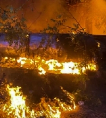 У Баштанському районі на Миколаївщині трапилися пожежі через ворожі обстріли