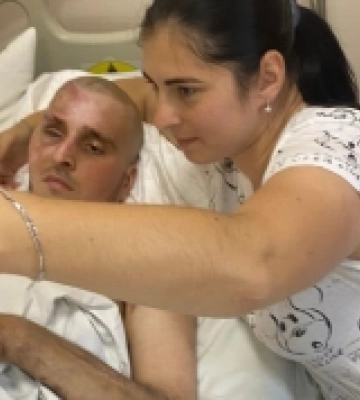 Дві зупинки серця, понад 30 операцій: військові лікарі «повернули із того світу» молодого танкіста