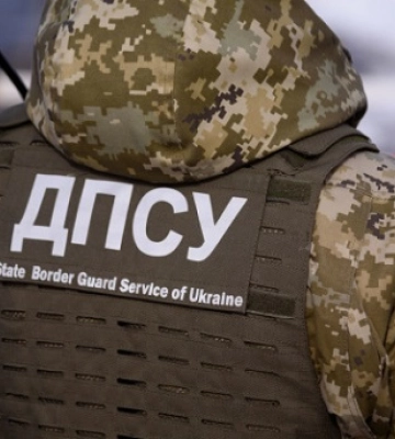 Українські прикордонники відмовилися від неправомірної вигоди на суму понад 13,8 млн гривень