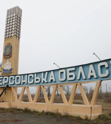 На Херсонщині російські військові атакували з безпілотника дитину та бригаду швидкої допомоги