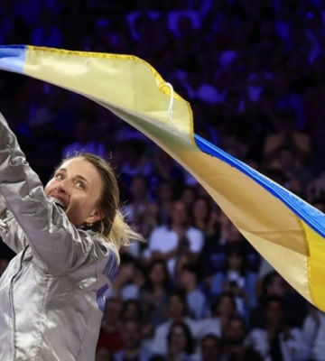 Головне за суботу, 3 серпня: олімпійське золото українських шаблісток, 102 боєзіткнення, потоплення &quot;Ростова-на Дону&quot;
