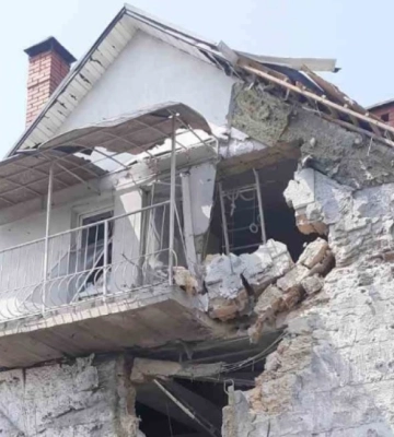 Пошкоджено 11 приватних будинків: поліція зафіксувала наслідки обстрілів Херсонщини минулої доби