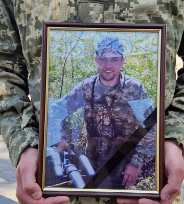 З братом повернувся з-за кордону і став на захист України: на Волині попрощались із Героєм Володимиром Гаврилюком