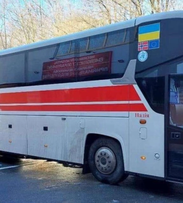 В ДТП поврежден эвакуационный автобус медиков Днепра