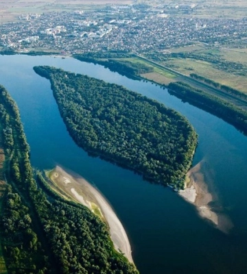 На Дунаї потонула 13-річна дівчина – її тіло шукали більше доби
