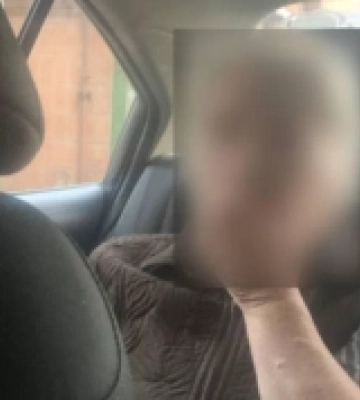 У Рівному патрульні довезли додому літню жінку, яка загубилася в місті