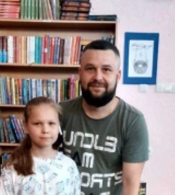 Кілька десятків тонн російської літератури здали на макулатуру на Рівненщині