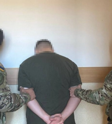 СБУ затримала агента фсб, який намагався спалити будівлю ТЦК на Вінниччині