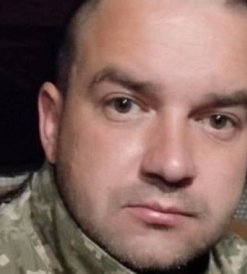 Отримав несумісне з життям поранення: на Волинь «на щиті» назавжди повертається Герой Леонід Івчук
