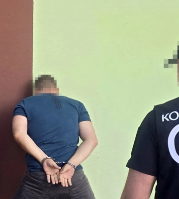 "Полював" на склади ЗСУ у Вінницькій області: СБУ затримала російського агента