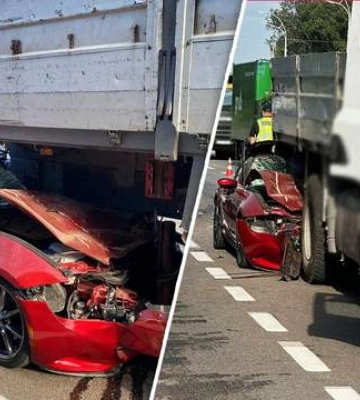 Погиб на месте ДТП: водитель спортивной Mazda в Киеве врезался в грузовик