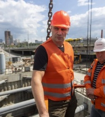 На поврежденном участке метро строится фактически новый тоннель, работы на завершающей стадии - Виталий Кличко