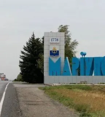 Захватчики в оккупированном Мариуполе вывесили список из тысячи "бесхозных" квартир