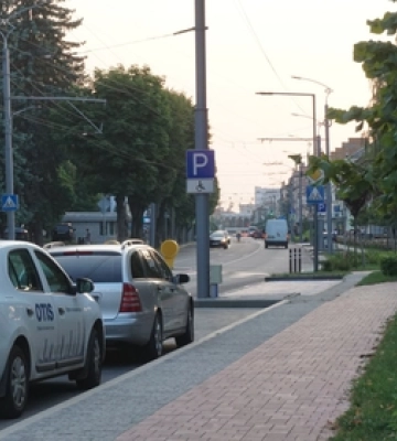 Мінлива хмарність та невеликий дощ: погода у Луцьку на 7 серпня