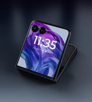Motorola Razr 50 Ultra приїхав в Україну: два POLED-дисплеї на 165 Гц, чип Snapdragon 8s Gen 3 і батарея на 4000 мАг за 49 999 грн