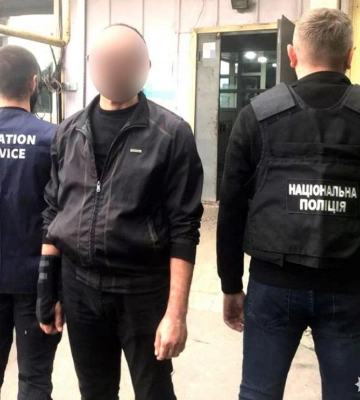 Оперативники міграційної поліції Рівненщини спільно з УДМС області примусово видворили з України нелегала