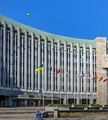 Правоохранители проводят обыски в горсовете Днепра, – СМИ