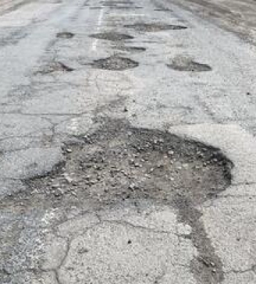 На Полтавщині не ремонтуватимуть дорогу Машівка-Карлівка: у чому причина