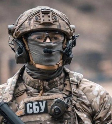 СБУ затримала поплічника ФСБ, який підпалював службові авто Сил оборони