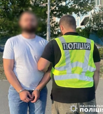 У Києві затримали шахрая, який ошукав військових, їх дружин та волонтерів на більш ніж пів мільйона гривень