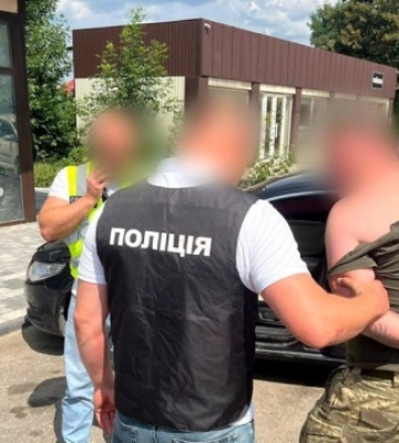 На Хмельниччині затримали офіцера ТЦК, який за ₴40 тисяч мав оновити дані чоловіку