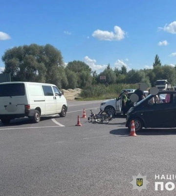 На Львівщині збили двох велосипедистів, - ФОТО