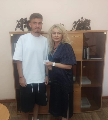 У Рівному футболіст "Вереса", громадянин Грузії, отримав посвідку на тимчасове місце проживання.