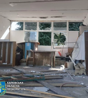 Русский дрон ударил по автобусу с людьми в Харьковской области