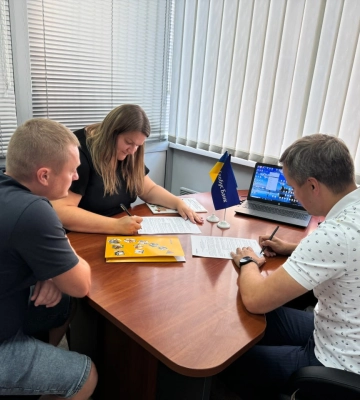 На Рівненщині видали перший кредит під 0% на сонячну станцію для приватного будинку