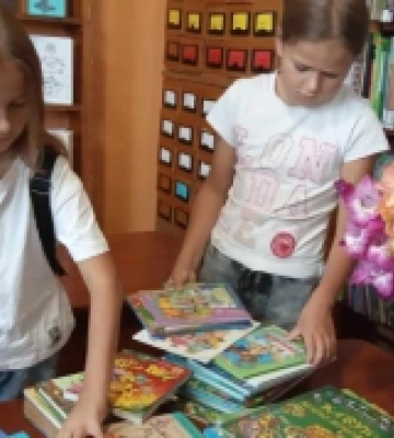 У бібліотеках громади на Волині з’явилися нові книги