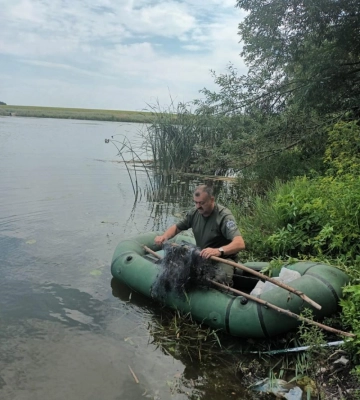 На Дубенщині спіймали браконьєра з сітками