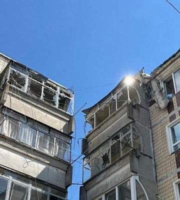 Повреждены пожарная часть, детский развлекательный центр: оккупанты 30 раз атаковали Никопольщину